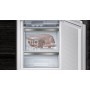 Siemens iQ700 KI84FPDD0 frigorifero con congelatore Da incasso 233 L D Bianco (KI84FPDD0)