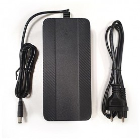 CHARGER J4 EU 42V 2AH (ZM9SPJ40041)